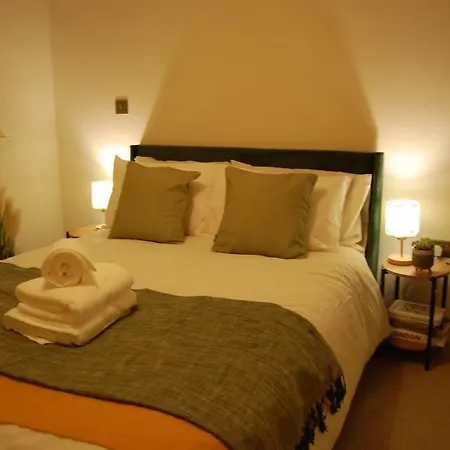 Villa 2bed In Centre Leeds (West Yorkshire)