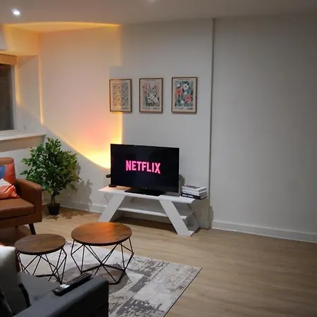 2bed In Centre *