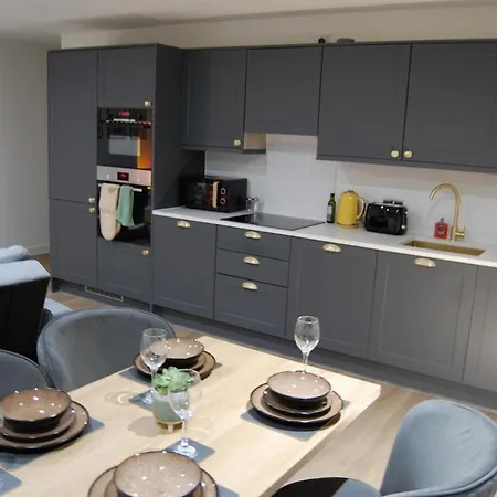 2bed In Centre Villa